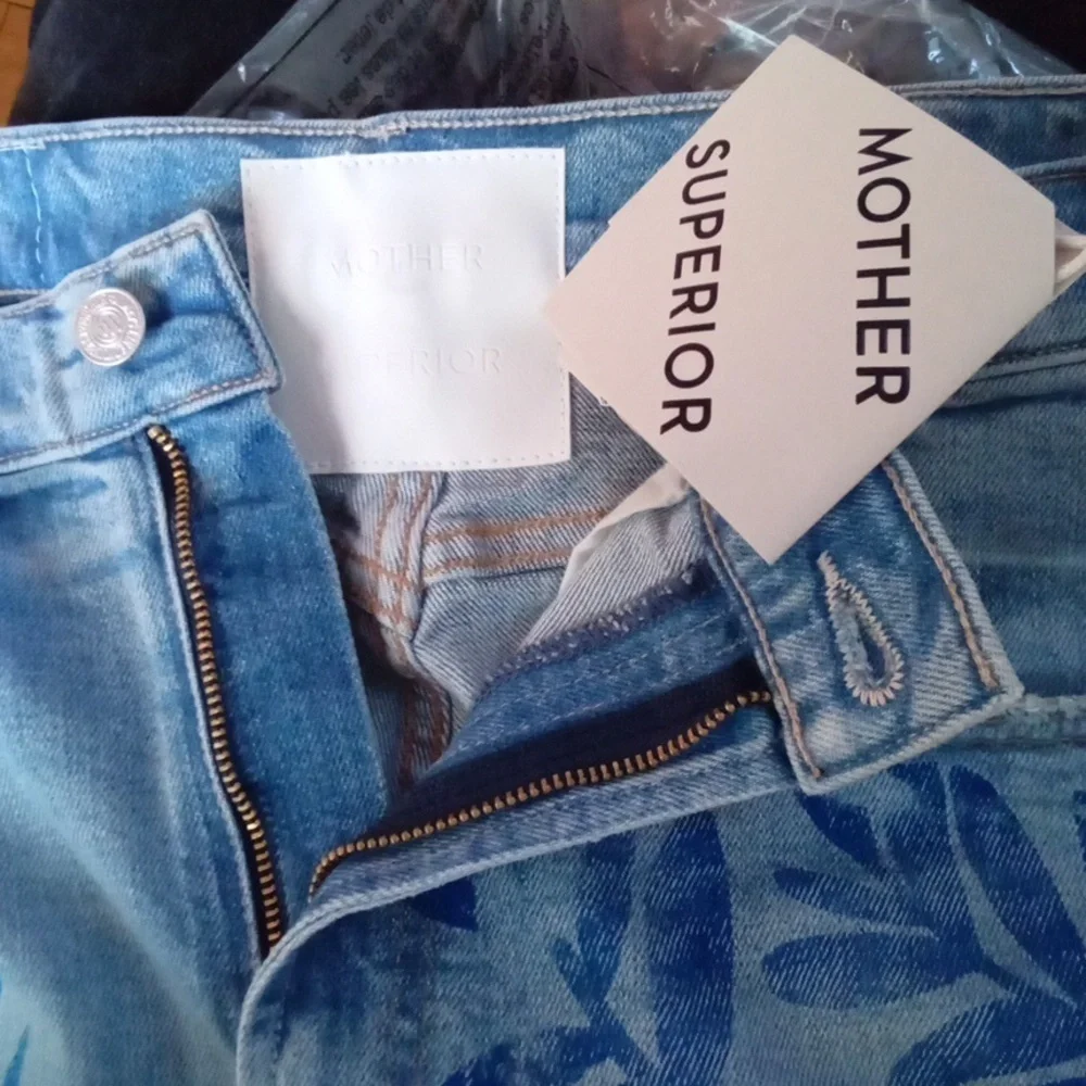 NWT Mother Denim The Lasso Sneak Jeans Pressed Leaves 29 Blue Painted Denim Jean - Picture 14 of 16